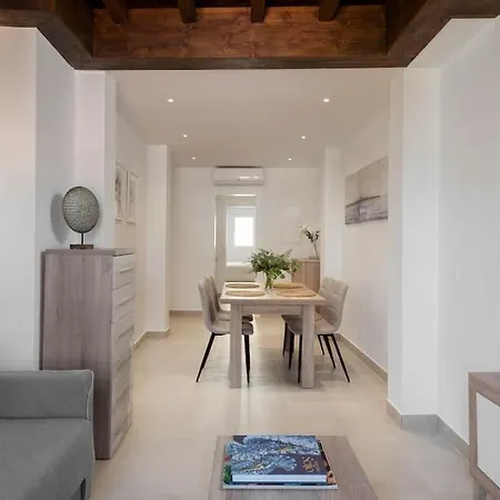 Apartment Apartamento Duplex En El Corazon De